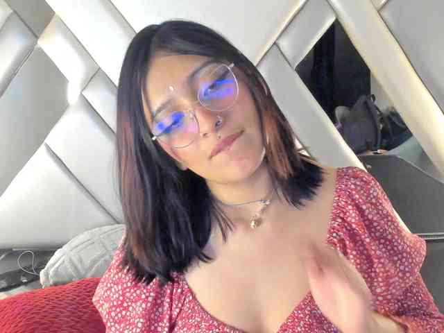ScarlettMiller-vc webcam