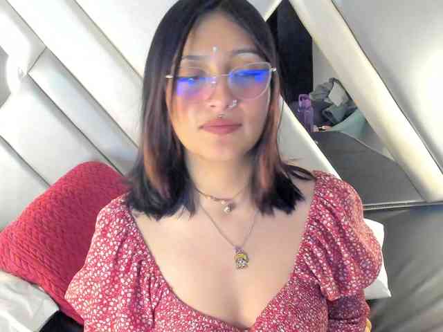 ScarlettMiller-vc webcam