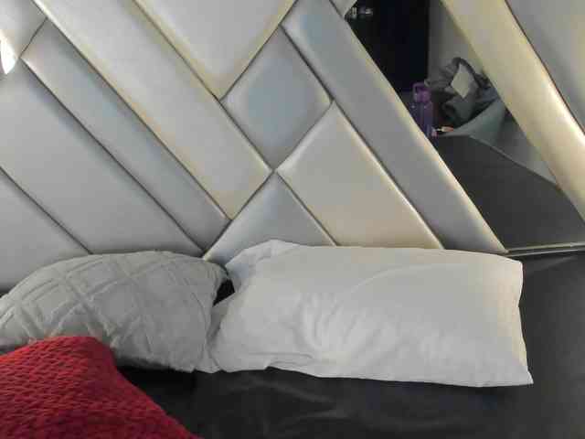 ScarlettMiller-vc webcam