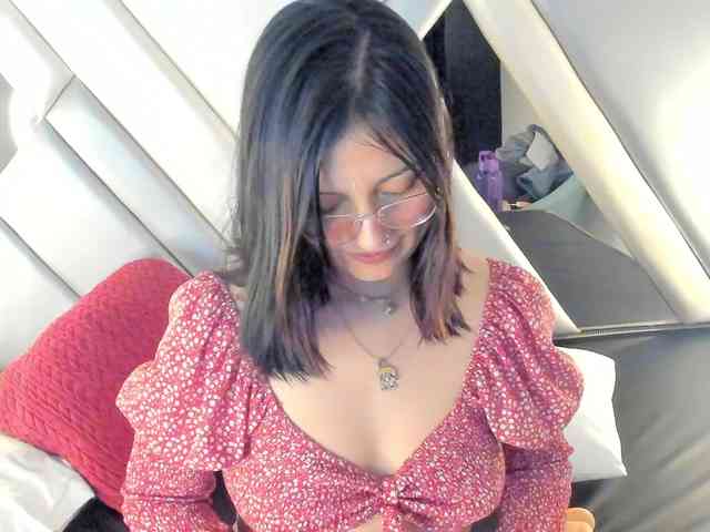 ScarlettMiller-vc webcam
