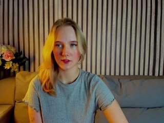 Casey-Sweeet Porn Show