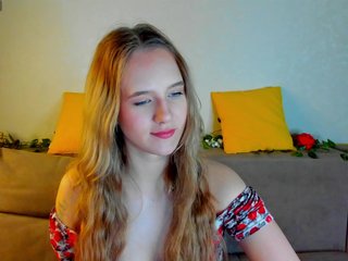 Casey-Sweeet Porn Show