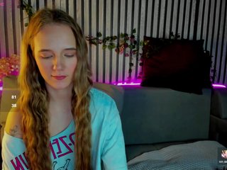 Casey-Sweeet Porn Show