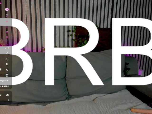 Casey-Sweeet's BongaCams show and profile