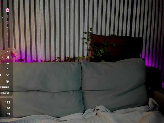 Casey-Sweeet's BongaCams show and profile