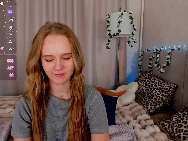 Casey-Sweeet's BongaCams show and profile