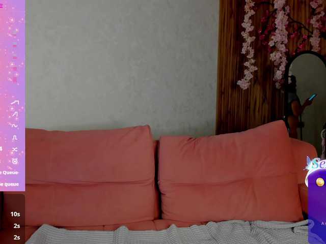 Casey-Sweeet's BongaCams show and profile