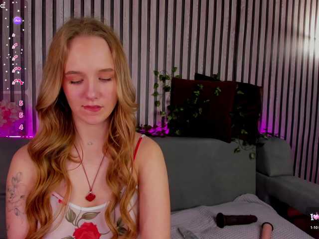 Casey-Sweeet's BongaCams show and profile