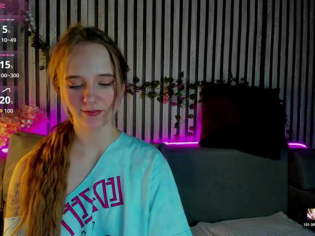 Casey-Sweeet's BongaCams show and profile