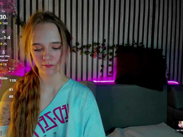 Casey-Sweeet's BongaCams show and profile