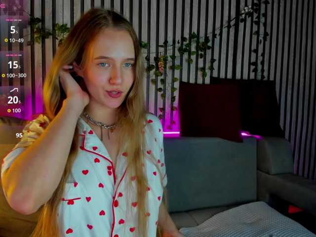 Casey-Sweeet's BongaCams show and profile