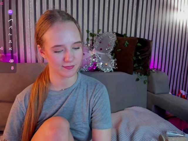 Casey-Sweeet's BongaCams show and profile