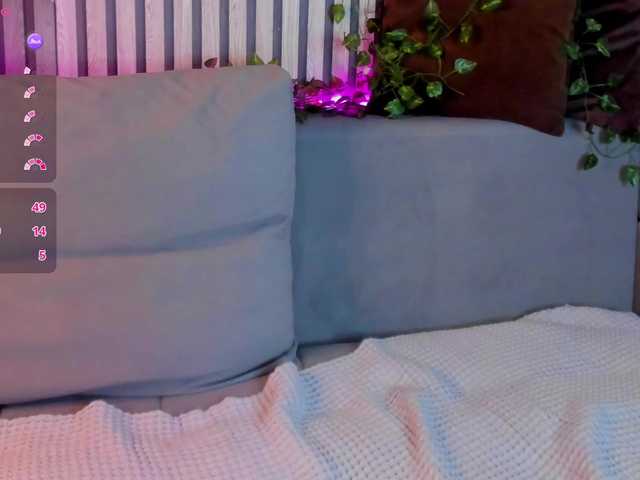 Casey-Sweeet's BongaCams show and profile