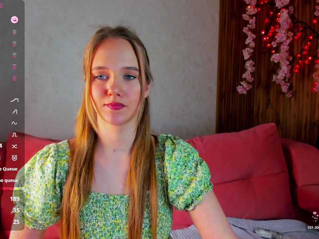 Casey-Sweeet's BongaCams show and profile