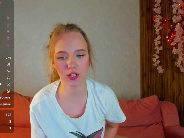 Casey-Sweeet's BongaCams show and profile