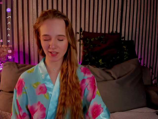 Casey-Sweeet's BongaCams show and profile