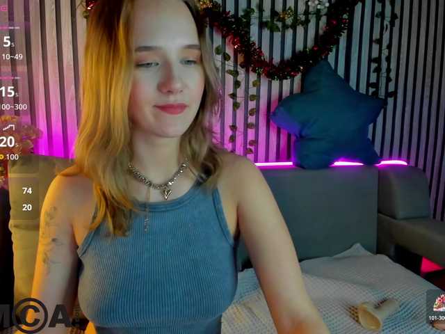 Casey-Sweeet's BongaCams show and profile