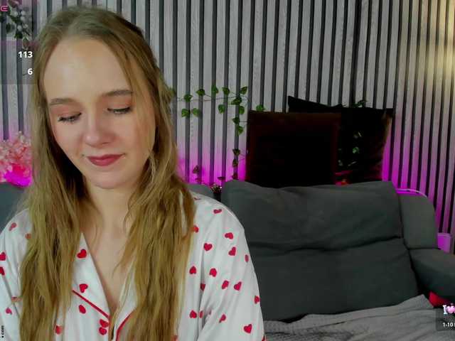 Casey-Sweeet's BongaCams show and profile