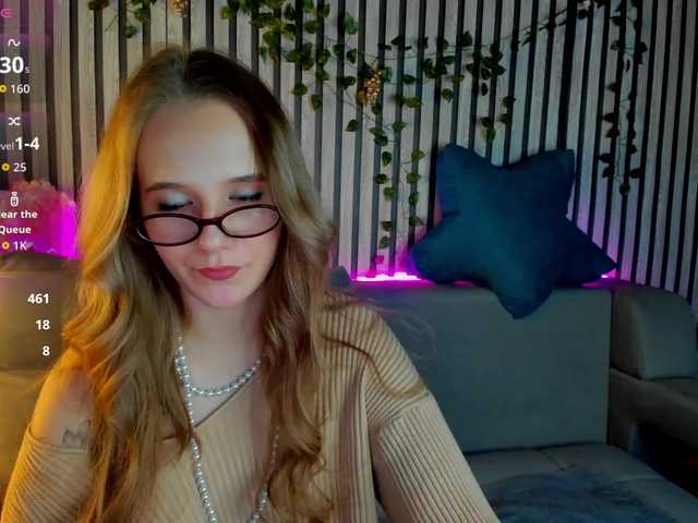 Casey-Sweeet's BongaCams show and profile