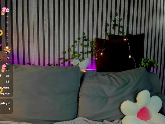 Casey-Sweeet's BongaCams show and profile