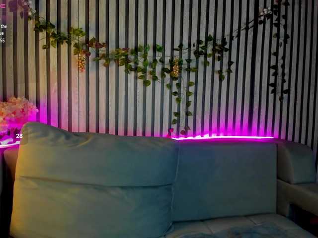 Casey-Sweeet's BongaCams show and profile