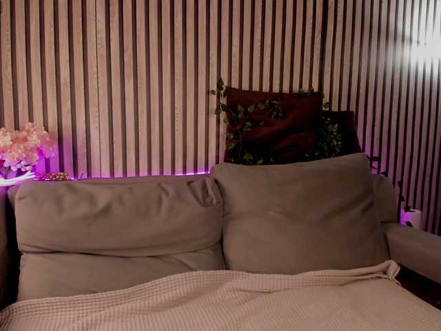 Casey-Sweeet's BongaCams show and profile