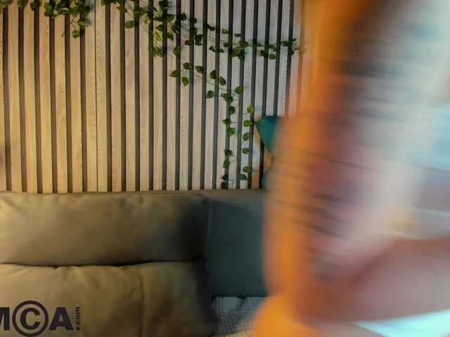 Casey-Sweeet's BongaCams show and profile