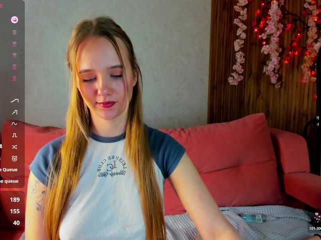 Casey-Sweeet's BongaCams show and profile