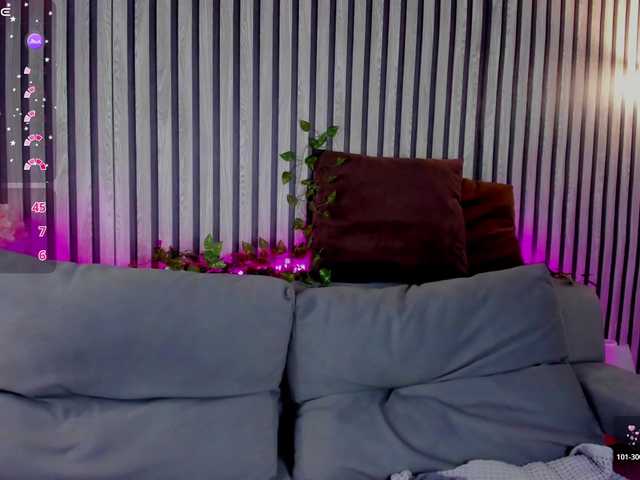 Casey-Sweeet's BongaCams show and profile