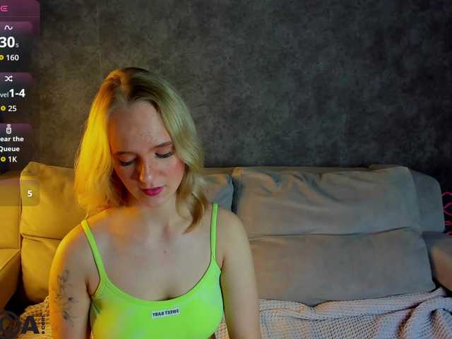видео Casey-Sweeet
