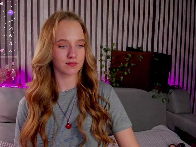 Casey-Sweeet's BongaCams show and profile