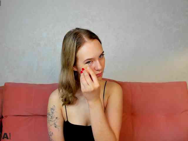 Casey-Sweeet webcam