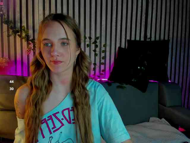 Casey-Sweeet webcam