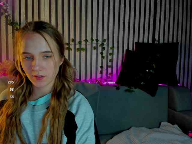 Casey-Sweeet webcam