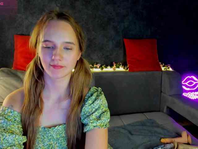 Casey-Sweeet webcam