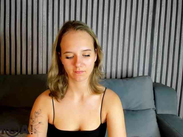 Casey-Sweeet webcam