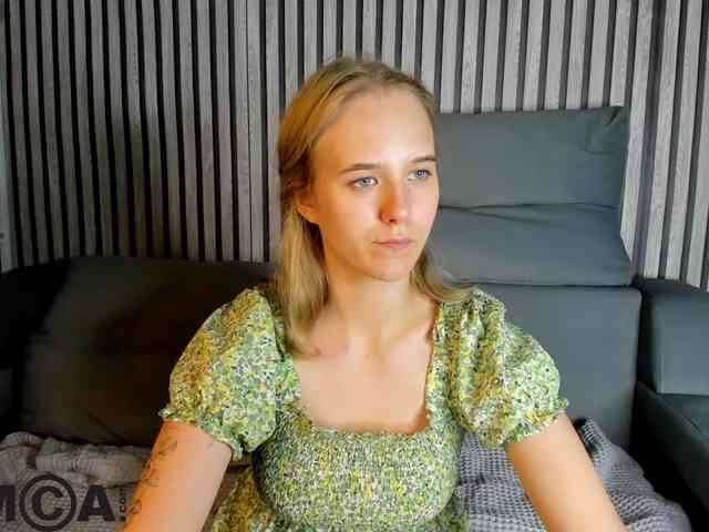 Casey-Sweeet webcam