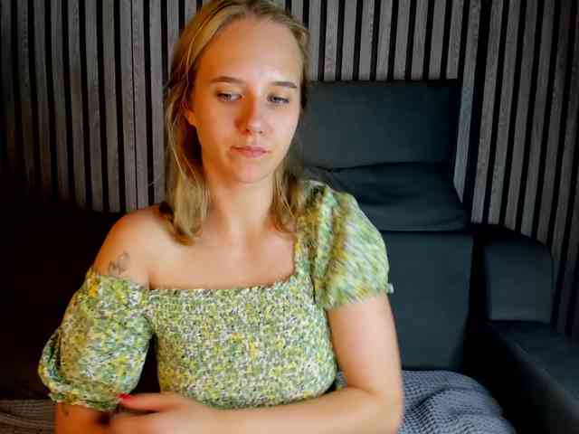 Casey-Sweeet webcam