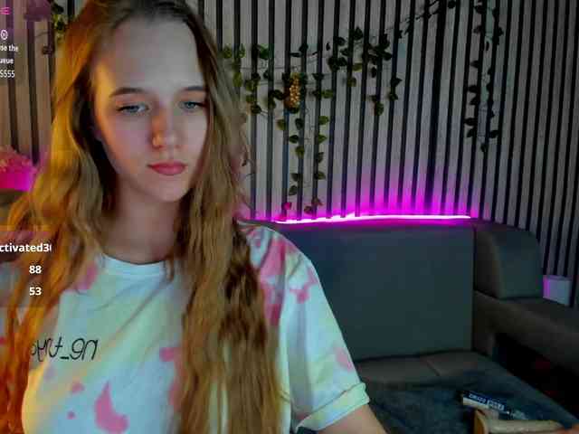 Casey-Sweeet webcam