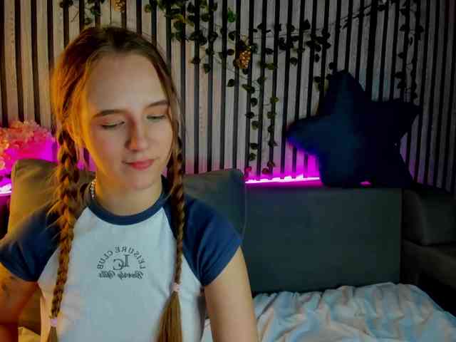 Casey-Sweeet webcam