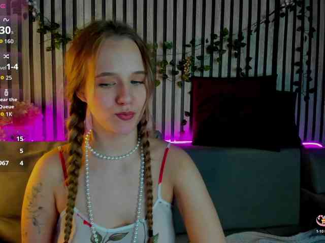 Casey-Sweeet webcam