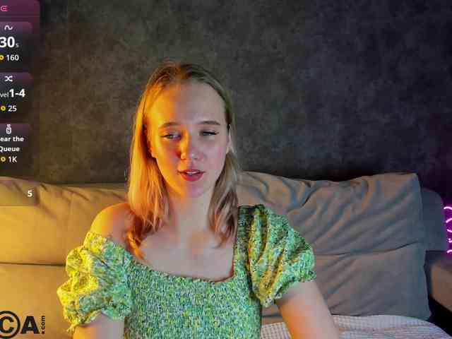 Casey-Sweeet webcam