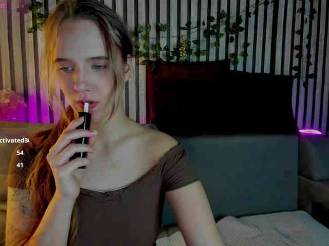 Casey-Sweeet webcam