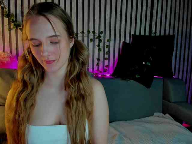 Casey-Sweeet webcam