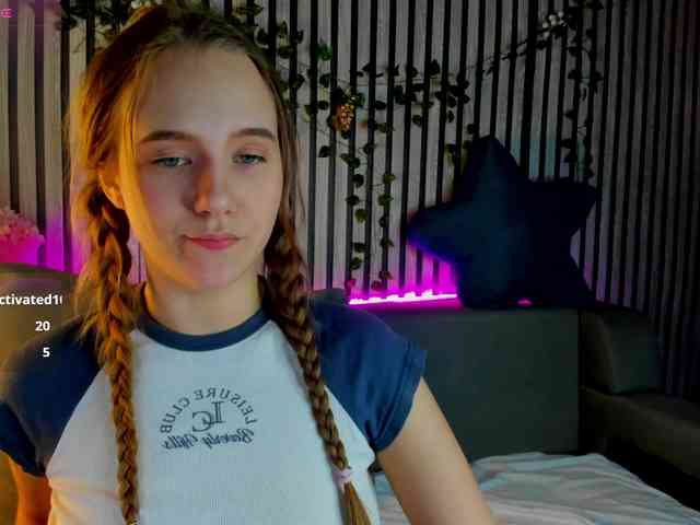 Casey-Sweeet webcam