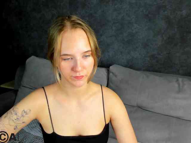 Casey-Sweeet webcam