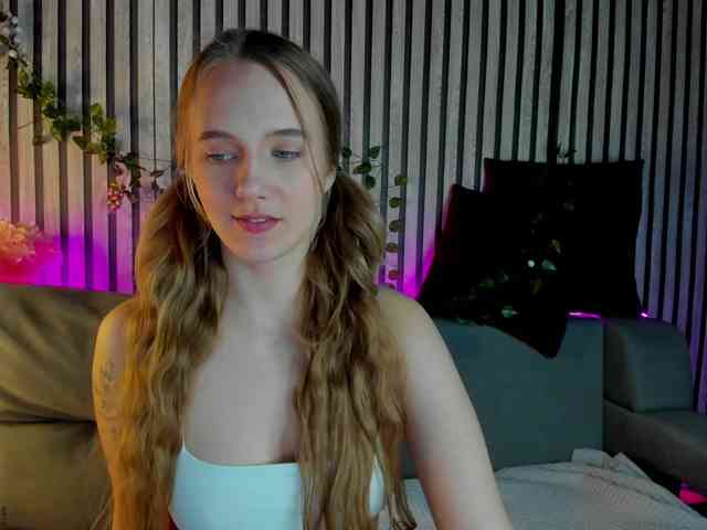 Casey-Sweeet webcam