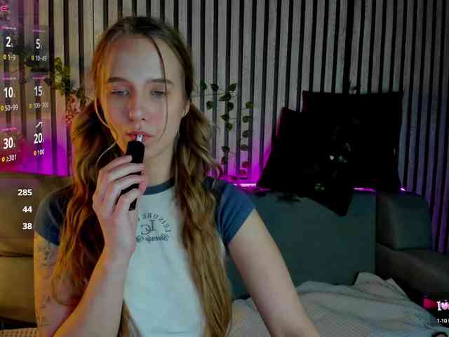 Casey-Sweeet webcam