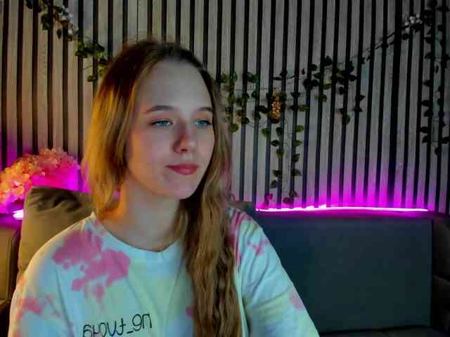 Casey-Sweeet webcam