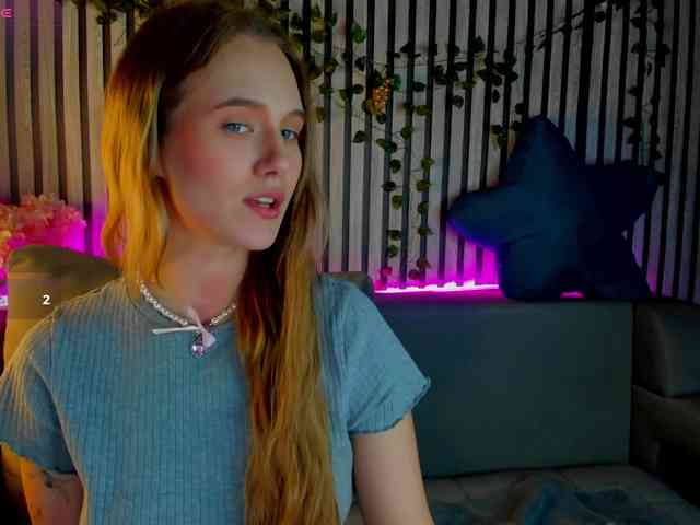 Casey-Sweeet webcam